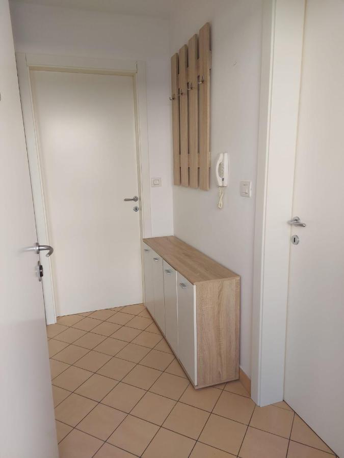 Apartment Hanna Копер Екстериор снимка
